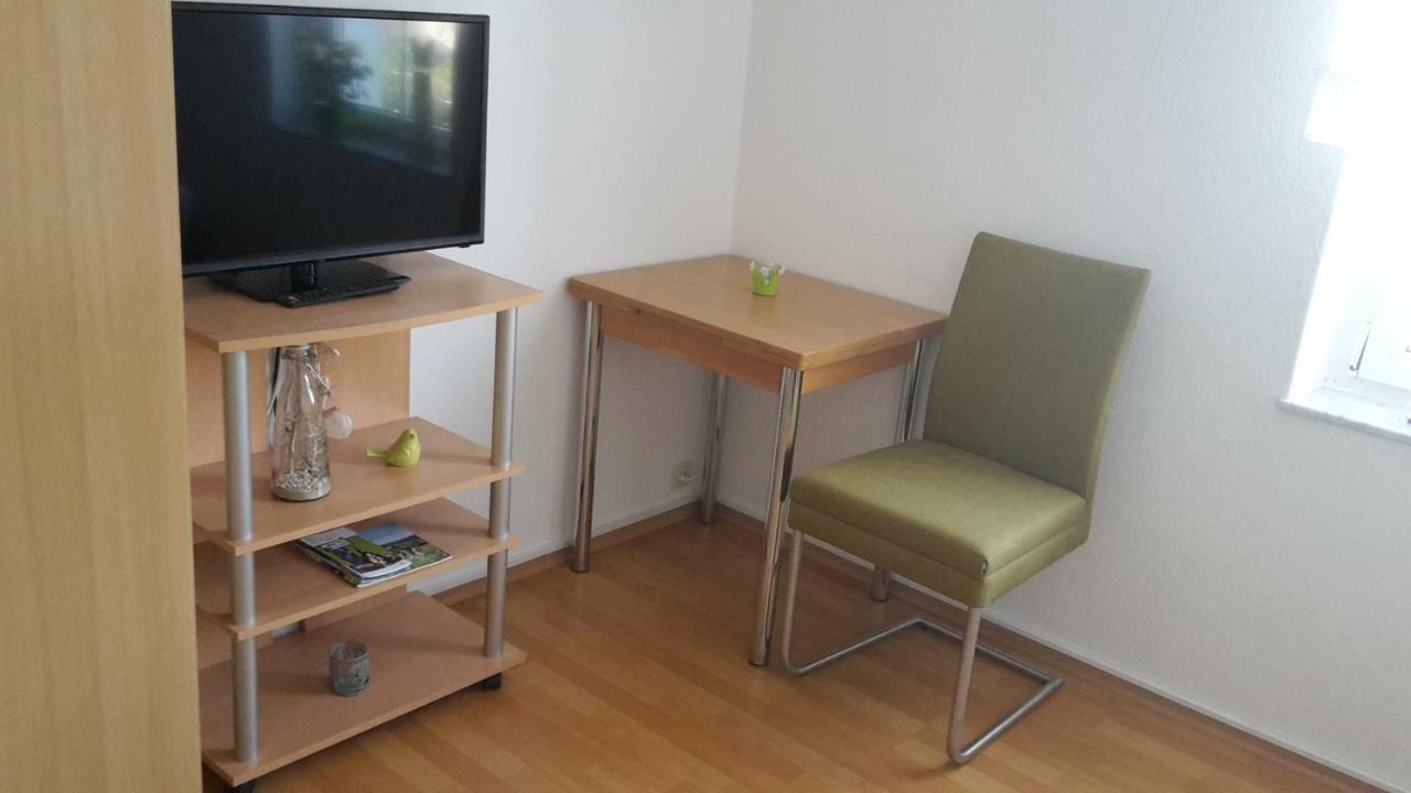 Ferienwohnung "An Der Wuerschnitz" ケムニッツ エクステリア 写真